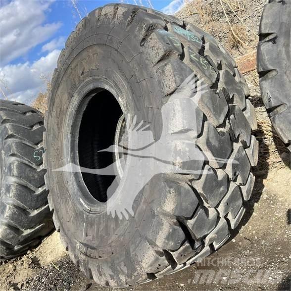Titan 20.5R25 Pneumatiky, kolesá a ráfiky