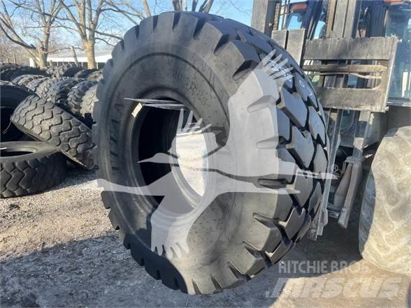Titan 20.5R25 Pneumatiky, kolesá a ráfiky