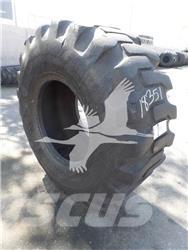 Titan 20.5x25 Pneumatiky, kolesá a ráfiky