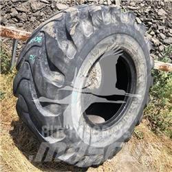 Titan 20.5x25 Pneumatiky, kolesá a ráfiky
