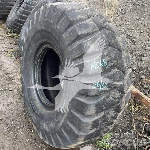 Titan 23.5x25 Pneumatiky, kolesá a ráfiky