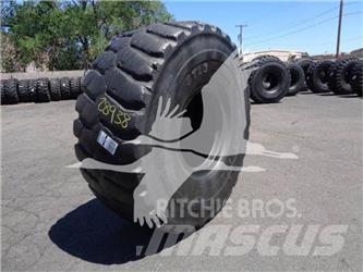 Titan 26.5R25 Pneumatiky, kolesá a ráfiky