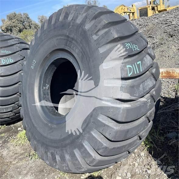 Titan 29.5x25 Pneumatiky, kolesá a ráfiky