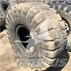 Toyo 23.5R25 Pneumatiky, kolesá a ráfiky