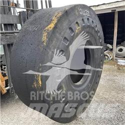 Toyo 26.5X25 Pneumatiky, kolesá a ráfiky