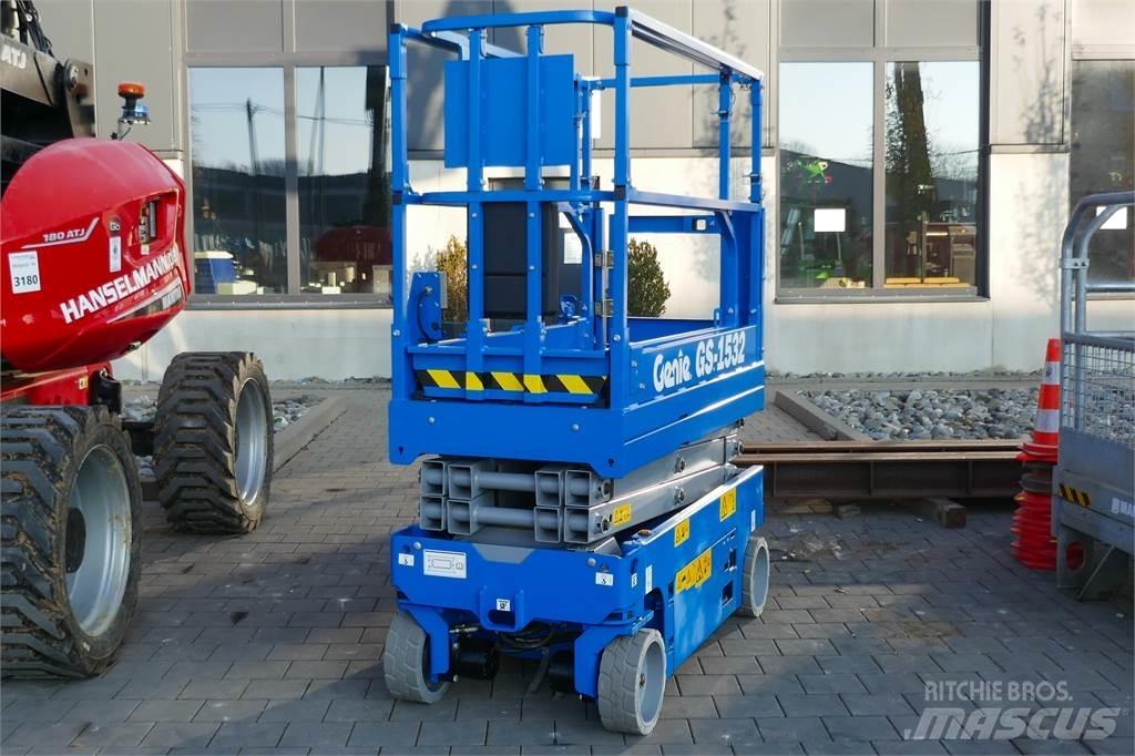 Genie GS 1532 Nožnicové zdvíhacie plošiny