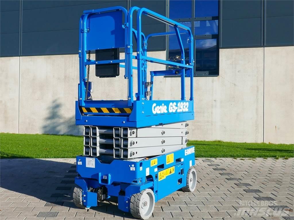 Genie GS 1932 Nožnicové zdvíhacie plošiny