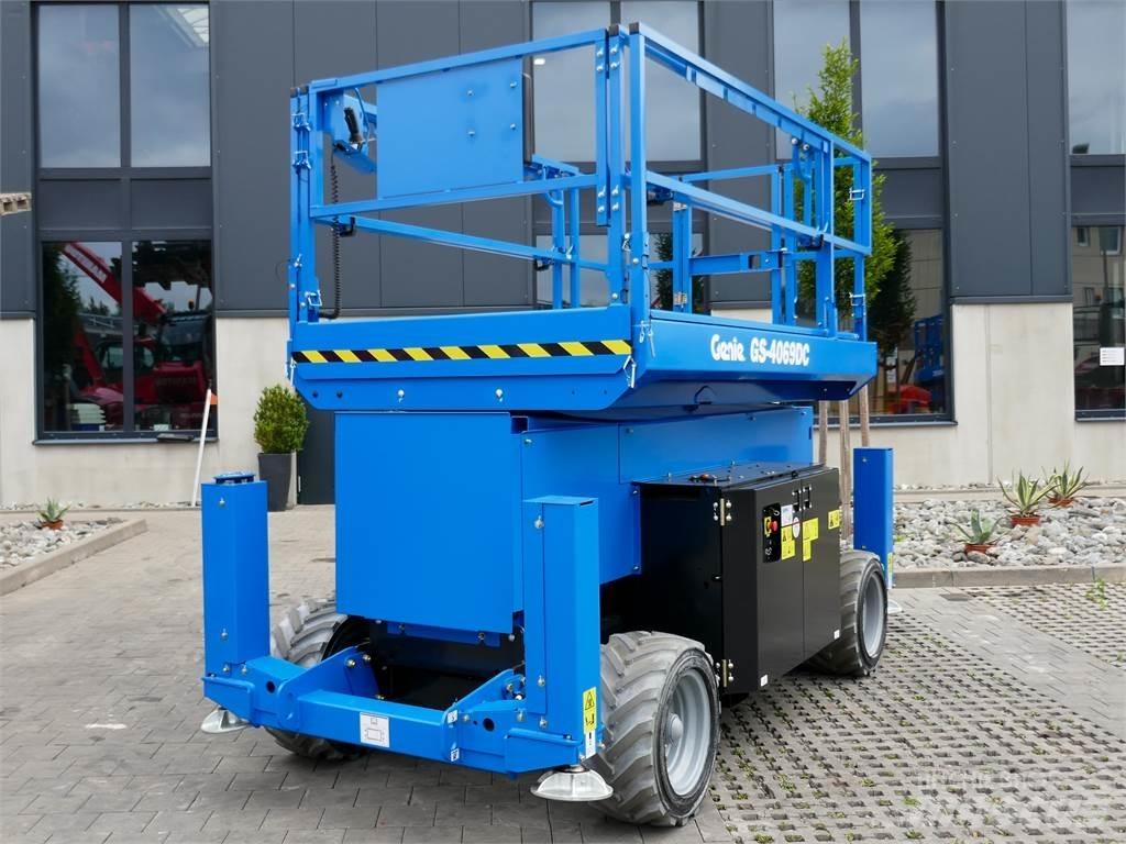 Genie GS 4069 DC Nožnicové zdvíhacie plošiny