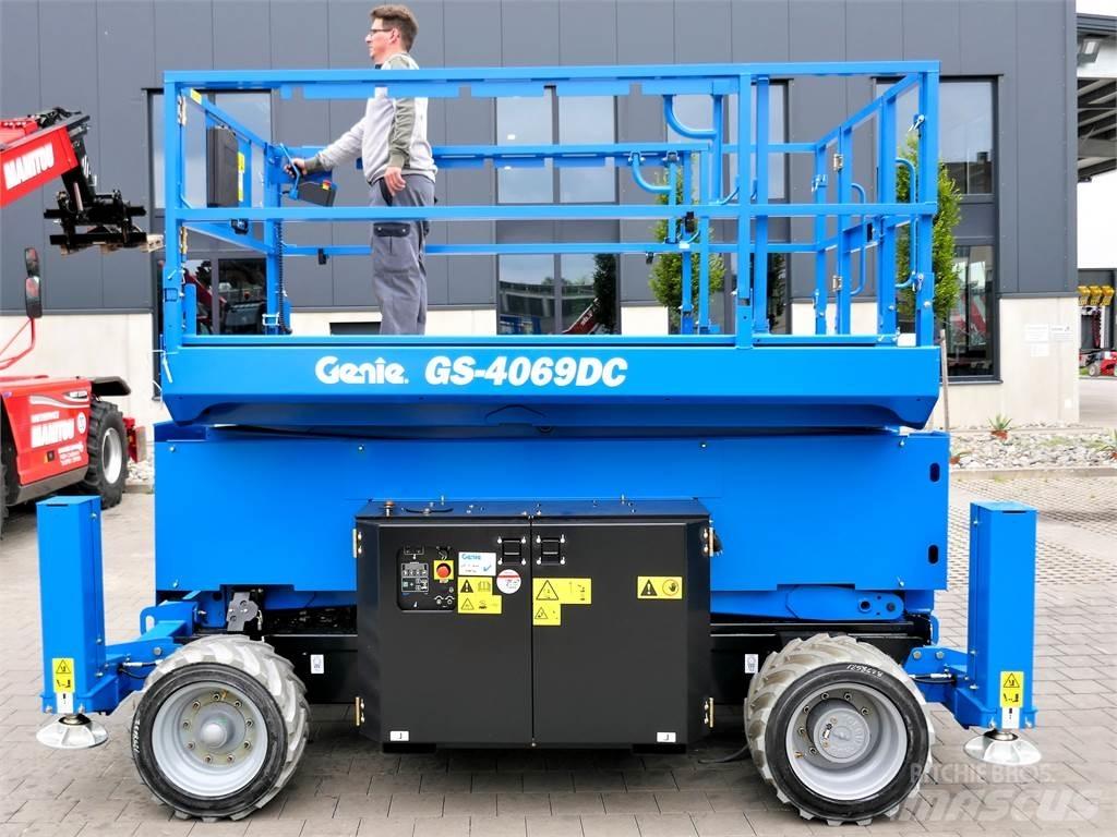 Genie GS 4069 DC Nožnicové zdvíhacie plošiny