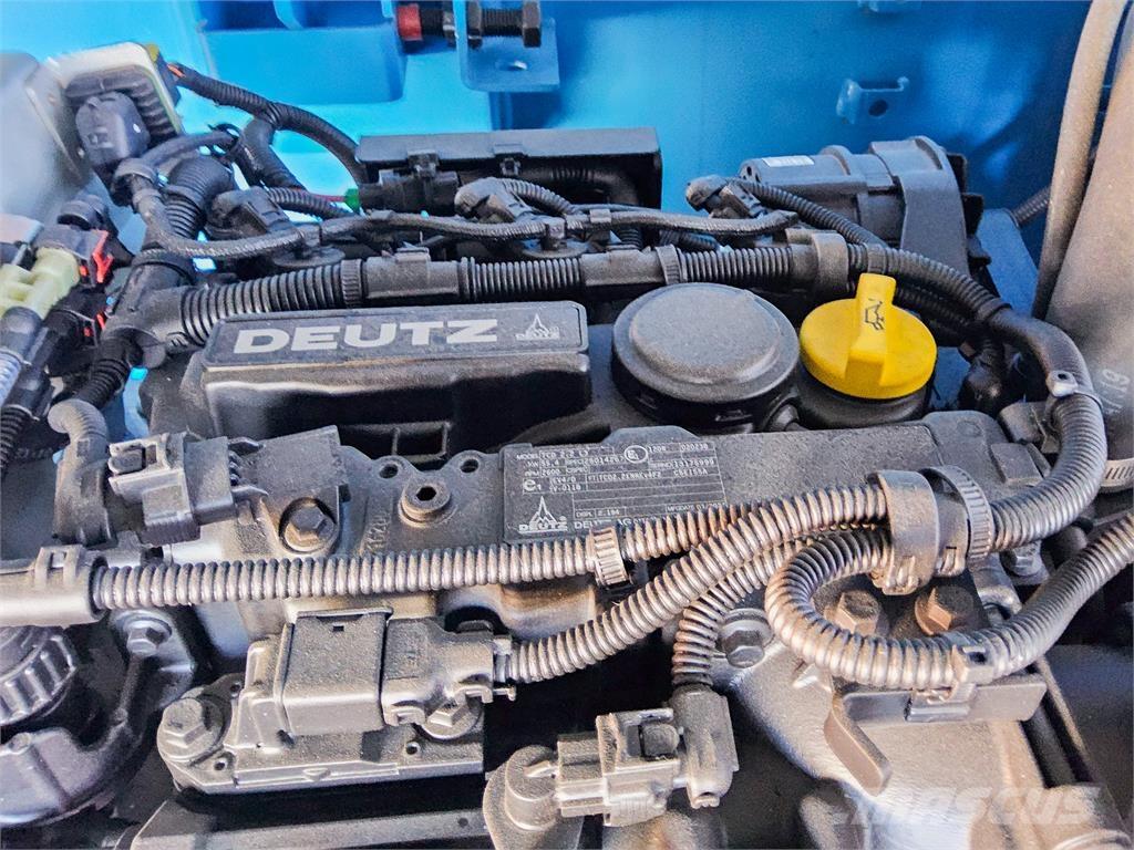 Genie SX-135 XC Teleskopické plošiny