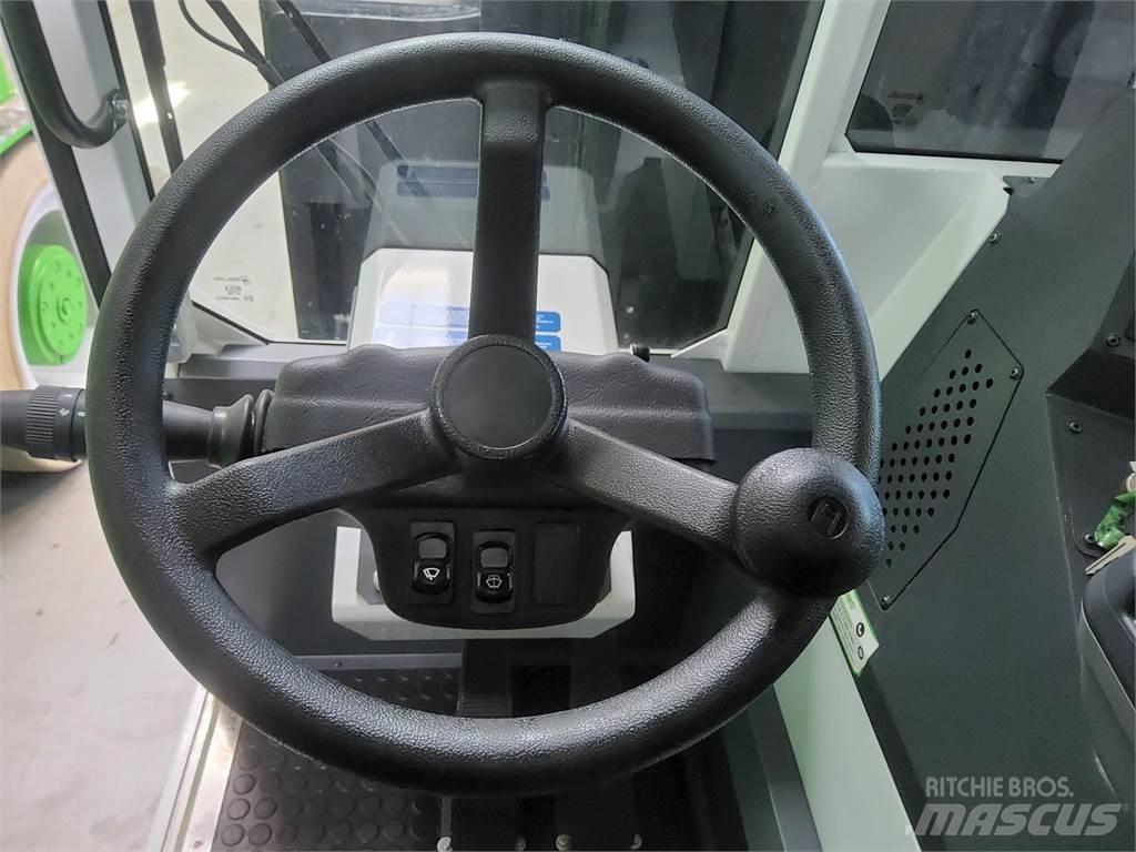 JMG MC 250.09FL Akumulátorové vozíky