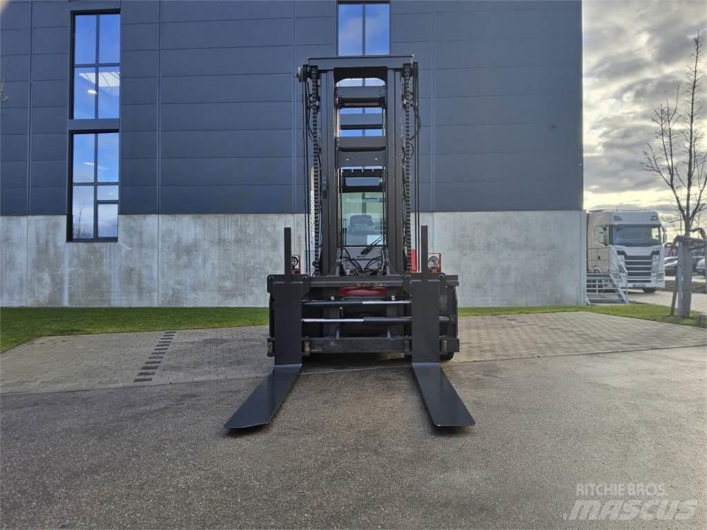 Kalmar DCE 150-12 Dieselové vozíky