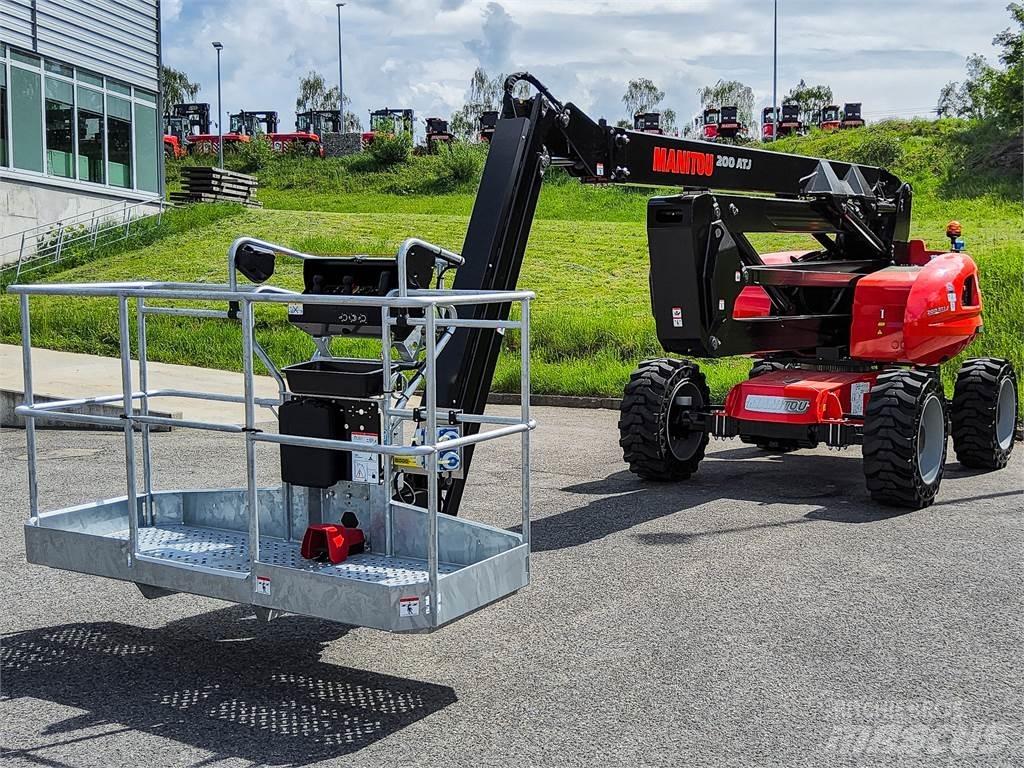 Manitou 200 ATJ Kĺbové plošiny