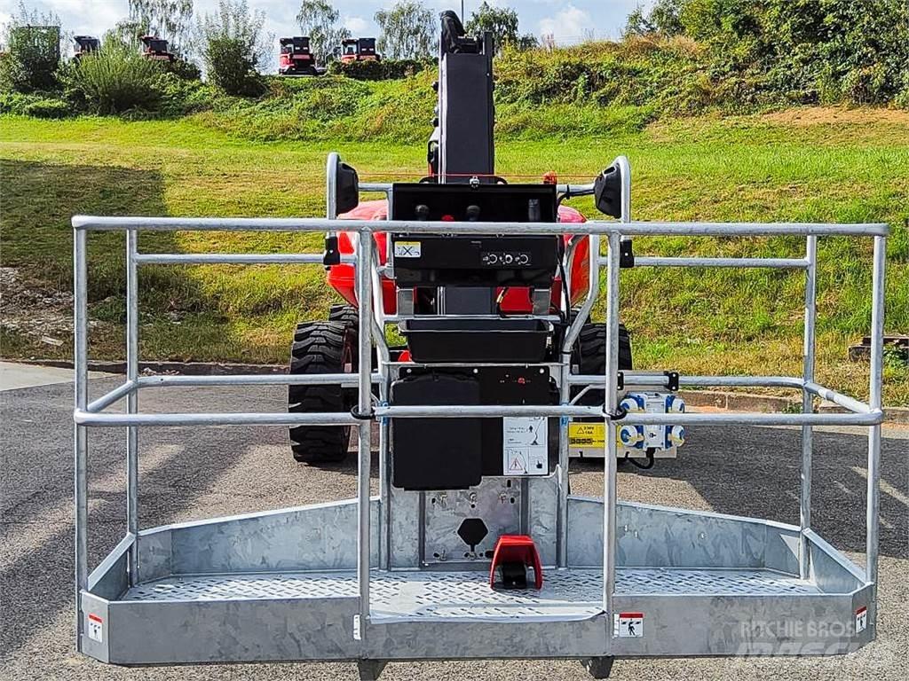 Manitou 200 ATJ Kĺbové plošiny