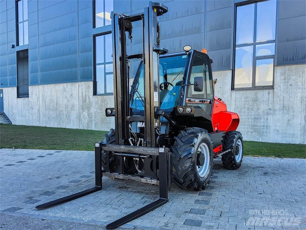 Manitou M 30-4 Terénne vysokozdvižné vozíky