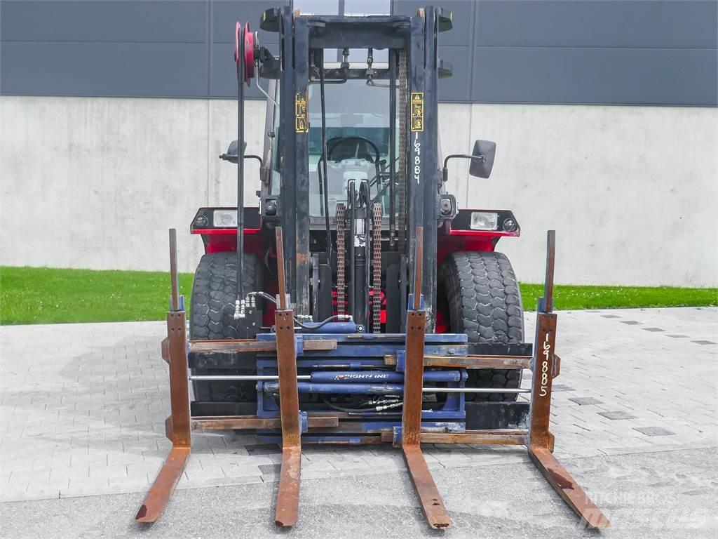 Manitou M 40-4 Terénne vysokozdvižné vozíky
