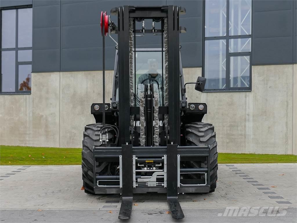 Manitou M 50-4 Terénne vysokozdvižné vozíky