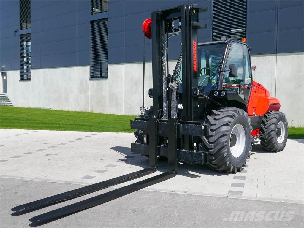 Manitou M 50-4 Terénne vysokozdvižné vozíky