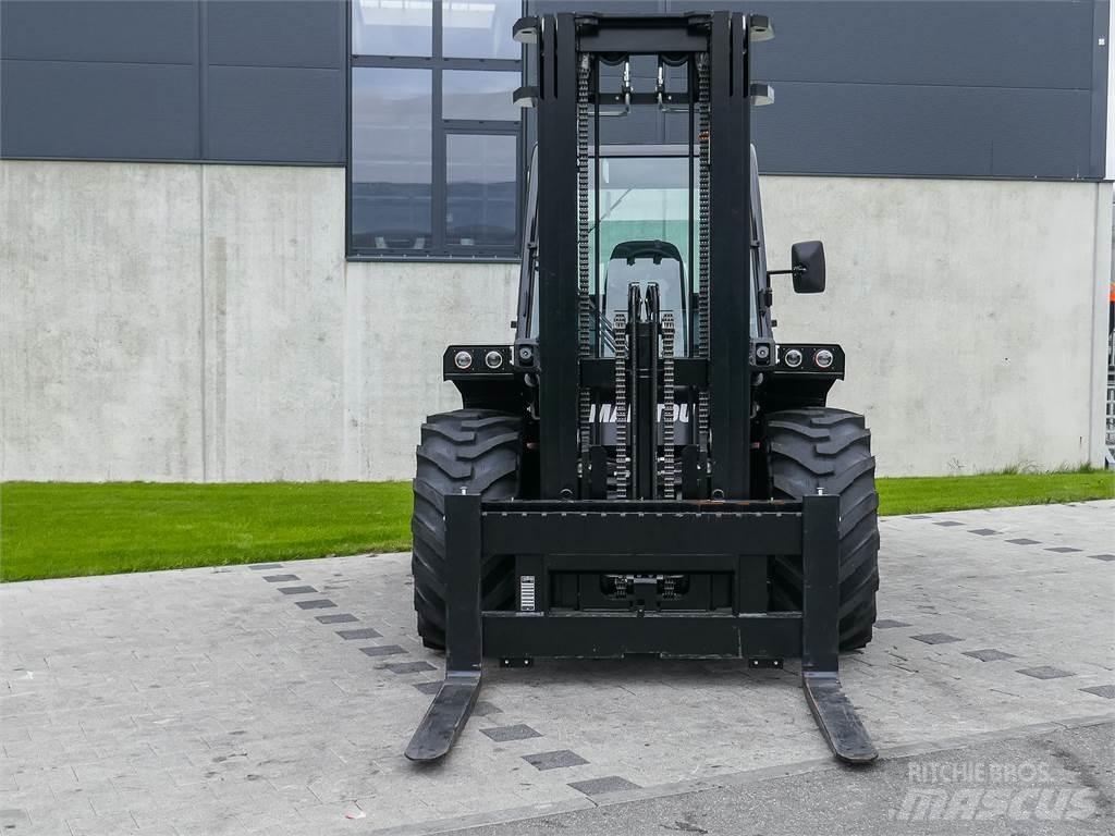 Manitou M 50-4 Terénne vysokozdvižné vozíky