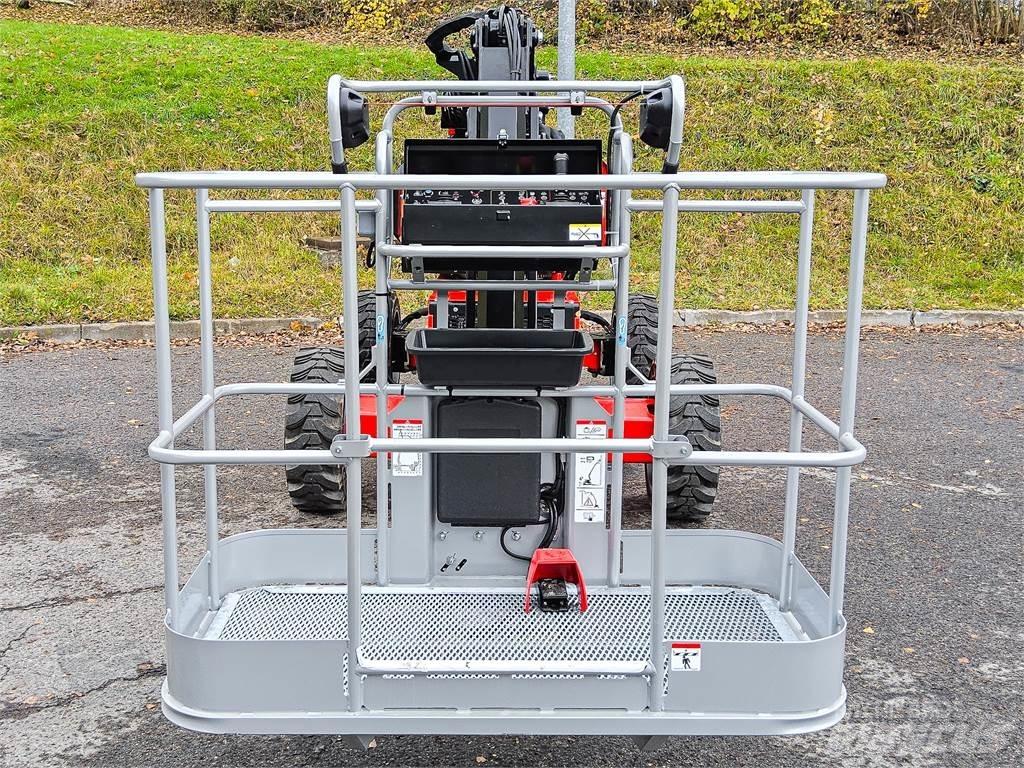 Manitou MANGO 12 Kĺbové plošiny