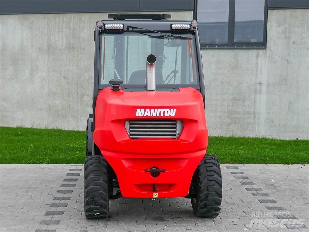 Manitou MC 25-4 Terénne vysokozdvižné vozíky