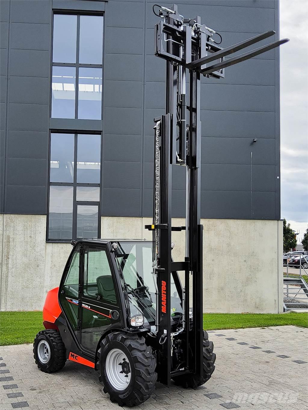 Manitou MC 25-4 Terénne vysokozdvižné vozíky