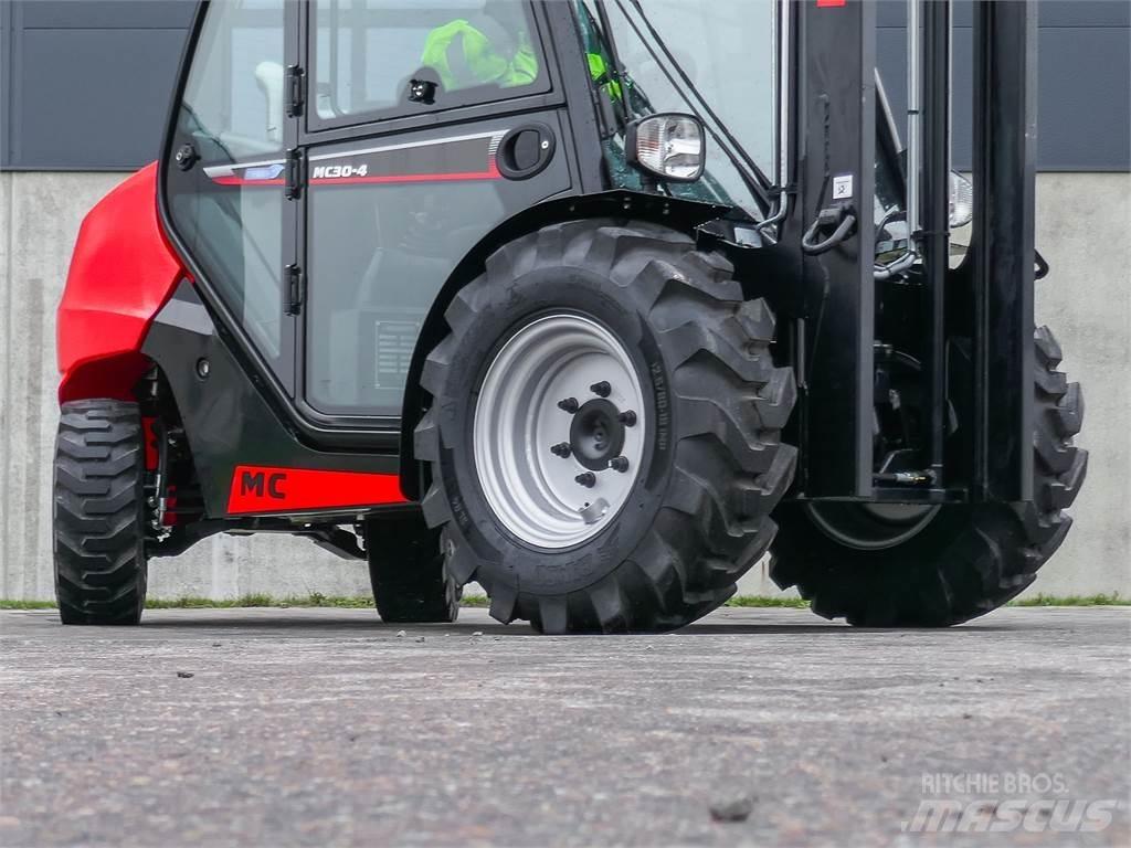 Manitou MC 30-4 Terénne vysokozdvižné vozíky