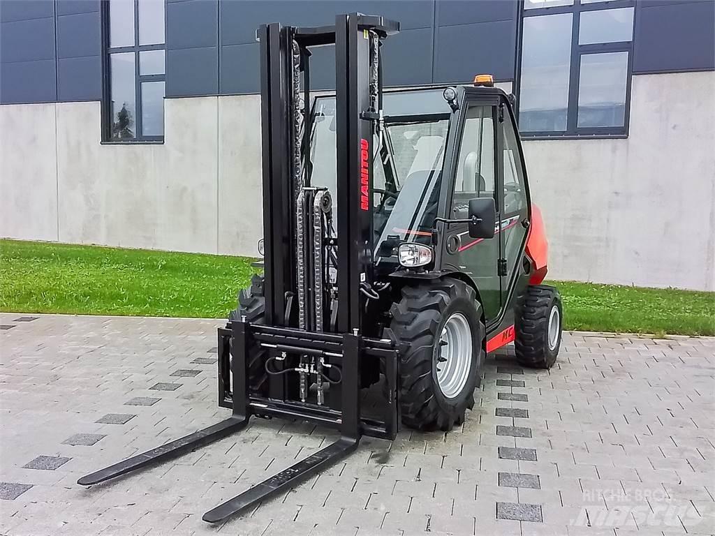 Manitou MC 30-4 Terénne vysokozdvižné vozíky