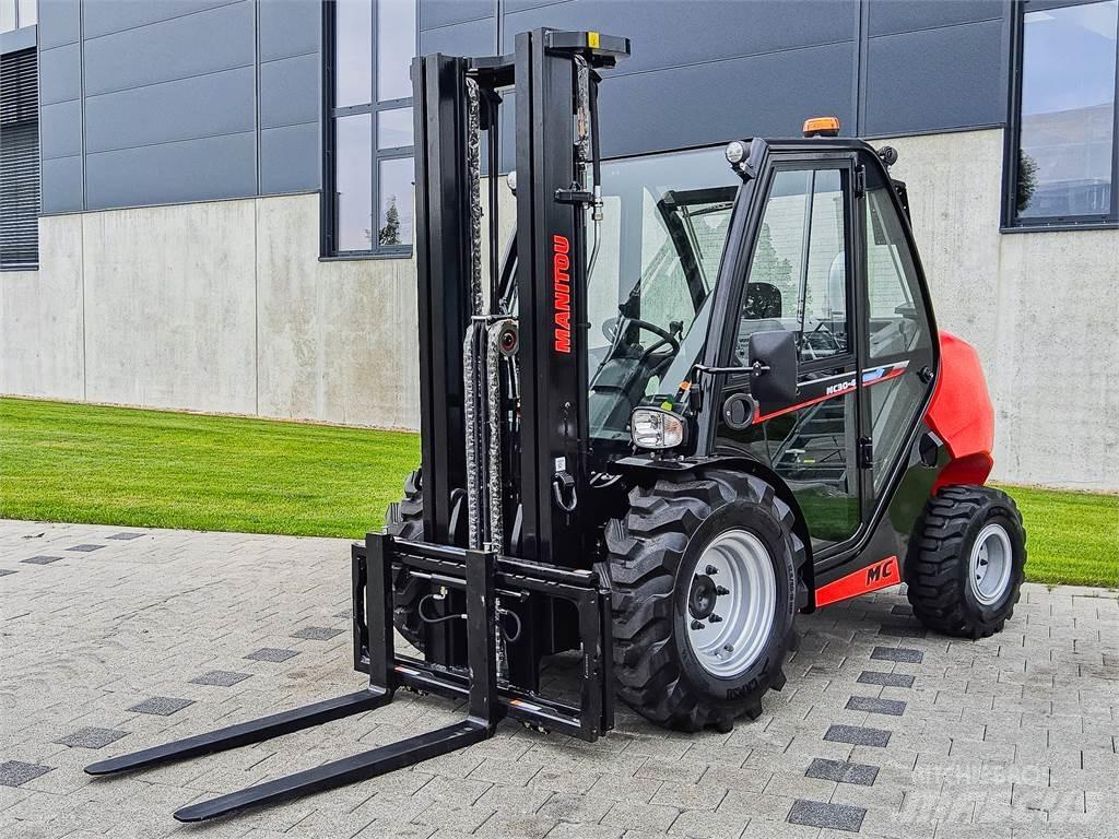 Manitou MC 30-4 Terénne vysokozdvižné vozíky