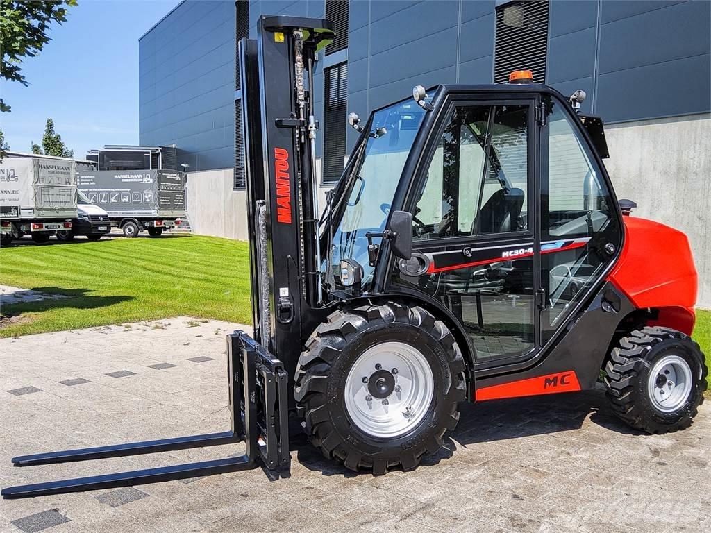 Manitou MC 30-4 Terénne vysokozdvižné vozíky