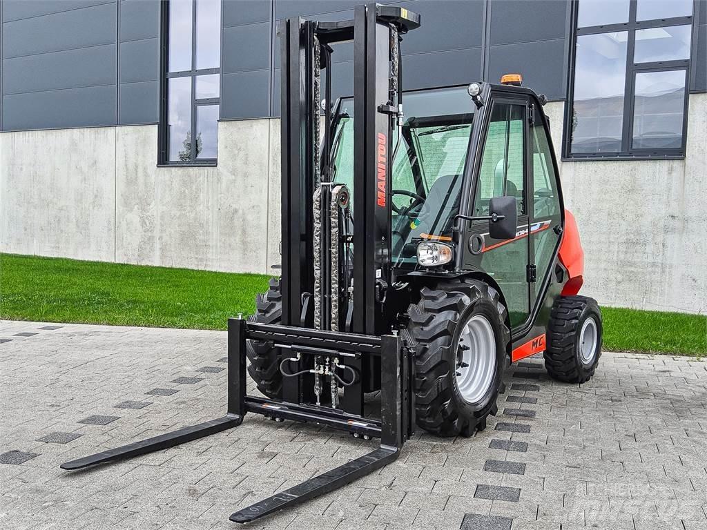 Manitou MC 30-4 Terénne vysokozdvižné vozíky