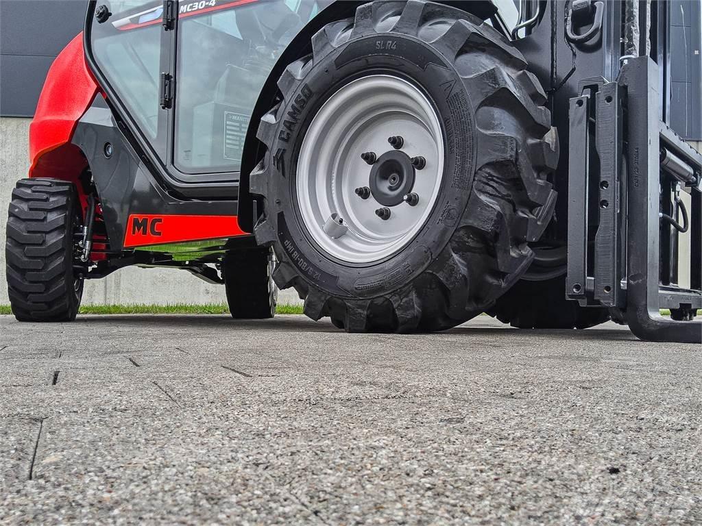 Manitou MC 30-4 Terénne vysokozdvižné vozíky