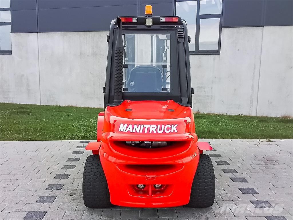  Manitruck D 30 Dieselové vozíky