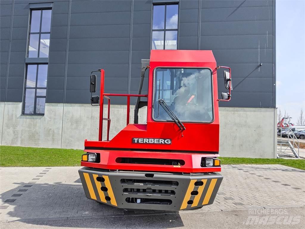 Terberg YT 220 Terminálový ťahač