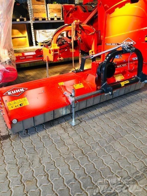 Kuhn BKE 250 Žacie stroje