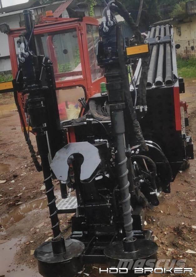 Ditch Witch JT4020 Mach 1 Horizontálne vŕtacie zariadenie