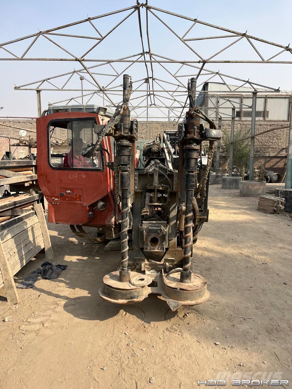 Ditch Witch JT4020 Mach 1 Horizontálne vŕtacie zariadenie