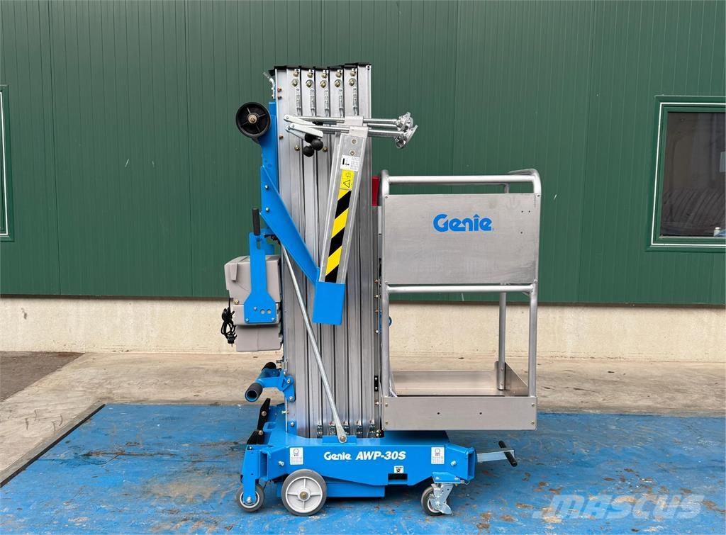 Genie AWP-30S AC Ďalšie zdvíhacie zariadenia a plošiny