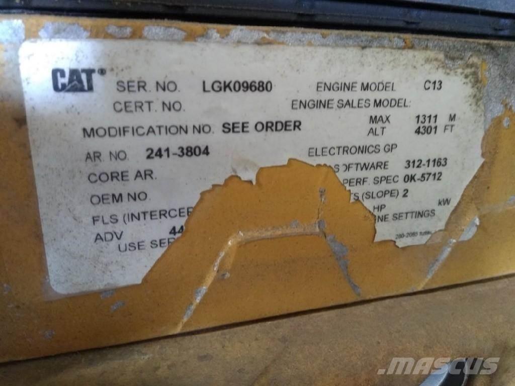 CAT C-13 Motory