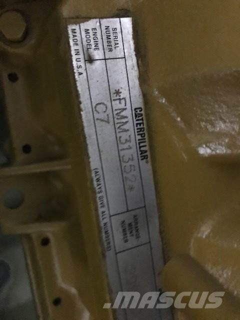 CAT C-7 Motory