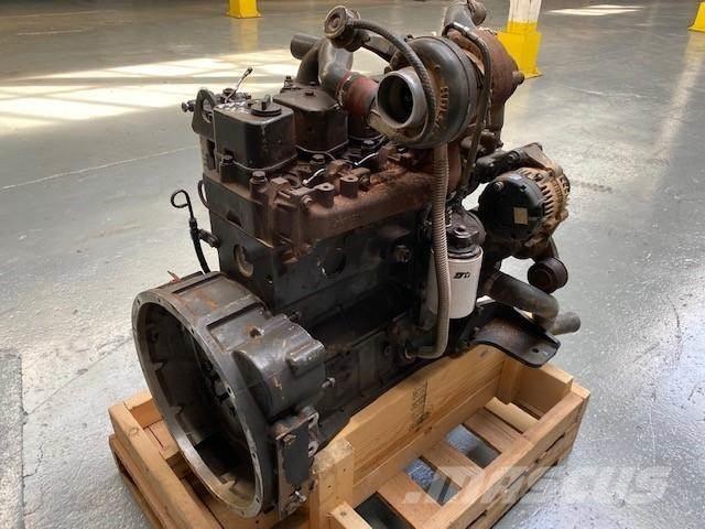 Cummins 4BT3.9 Motory