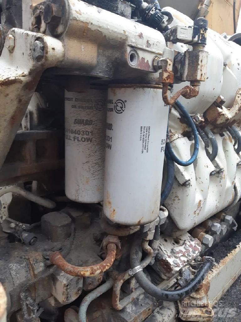 Komatsu 930E Motory