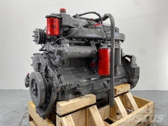 Mack E6 Motory