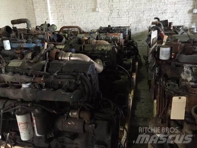 Mack E7 Motory