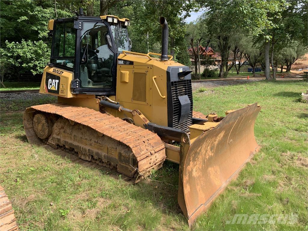 CAT D6K2 XL Stavebníctvo - ostatné