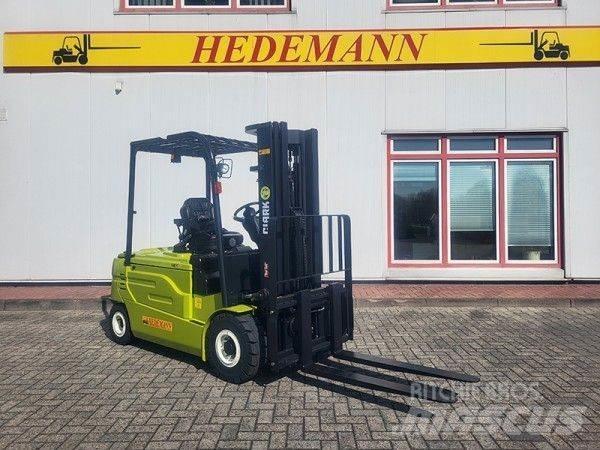 Clark GEX30L Akumulátorové vozíky