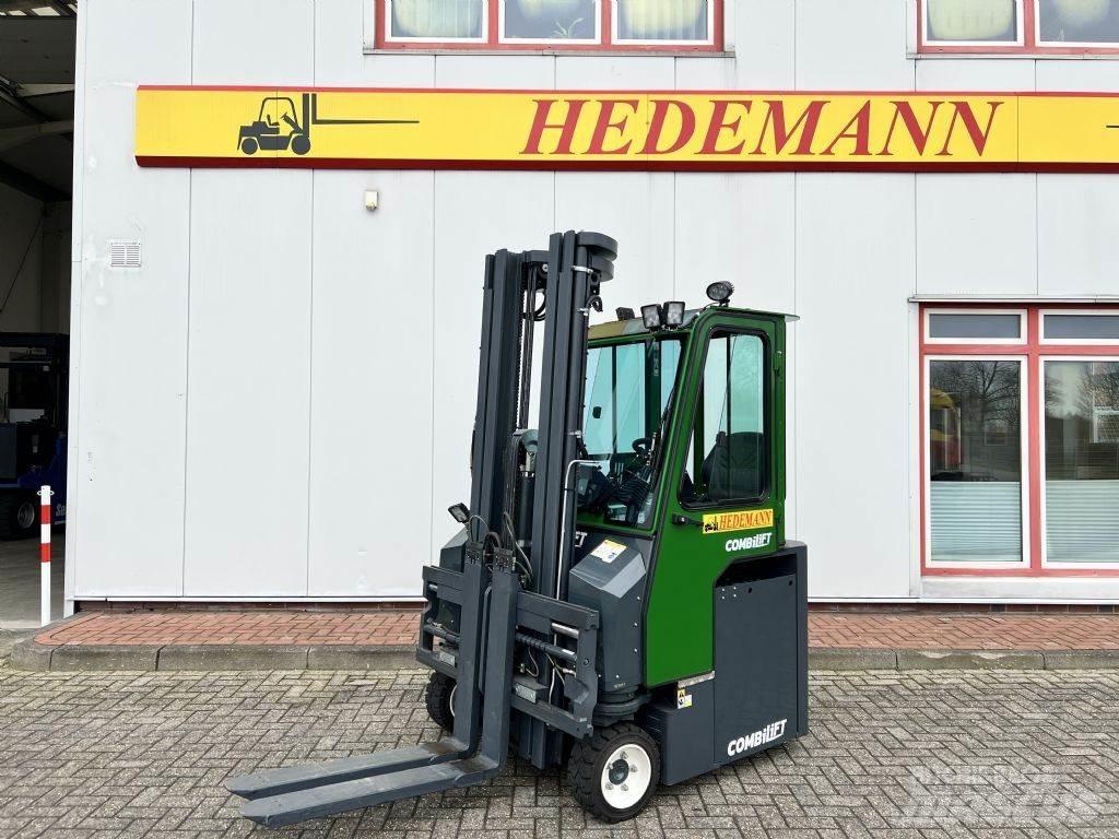 Combilift CBE 3000 Bočný vysokozdvižný vozík