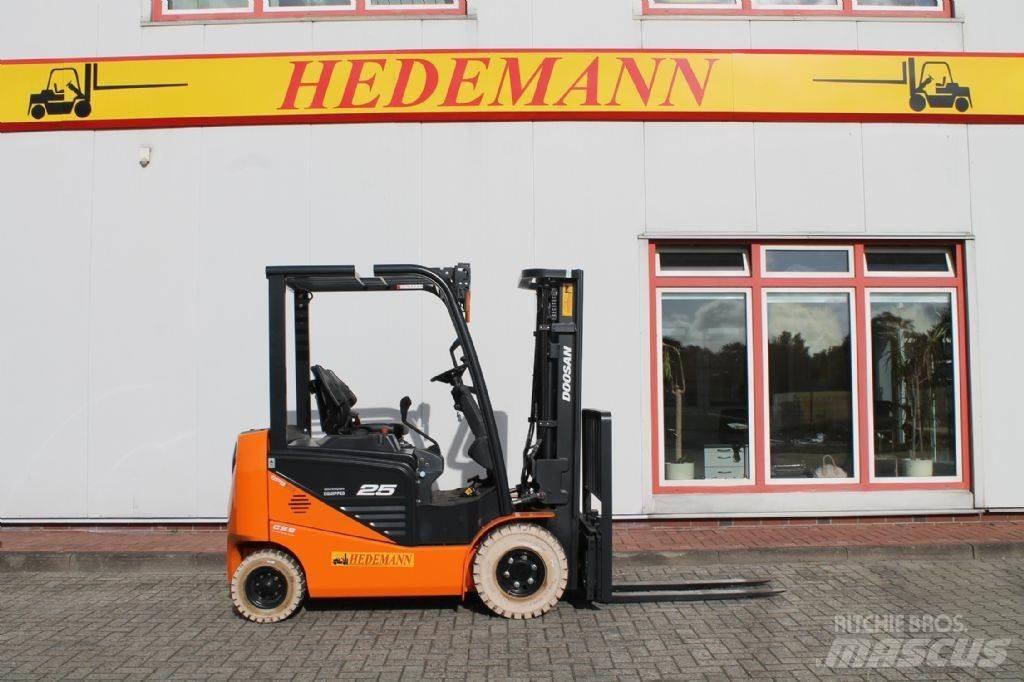 Doosan B25NS Akumulátorové vozíky