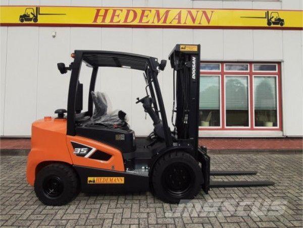 Doosan D35C-9 Dieselové vozíky