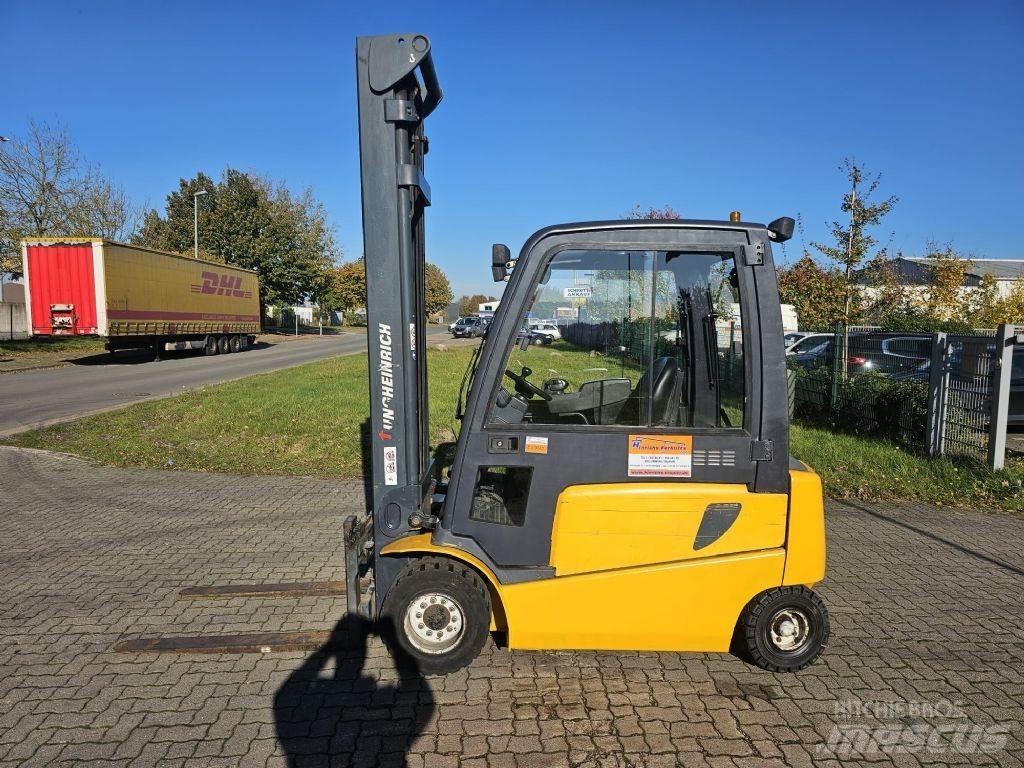 Jungheinrich EFG430 Akumulátorové vozíky